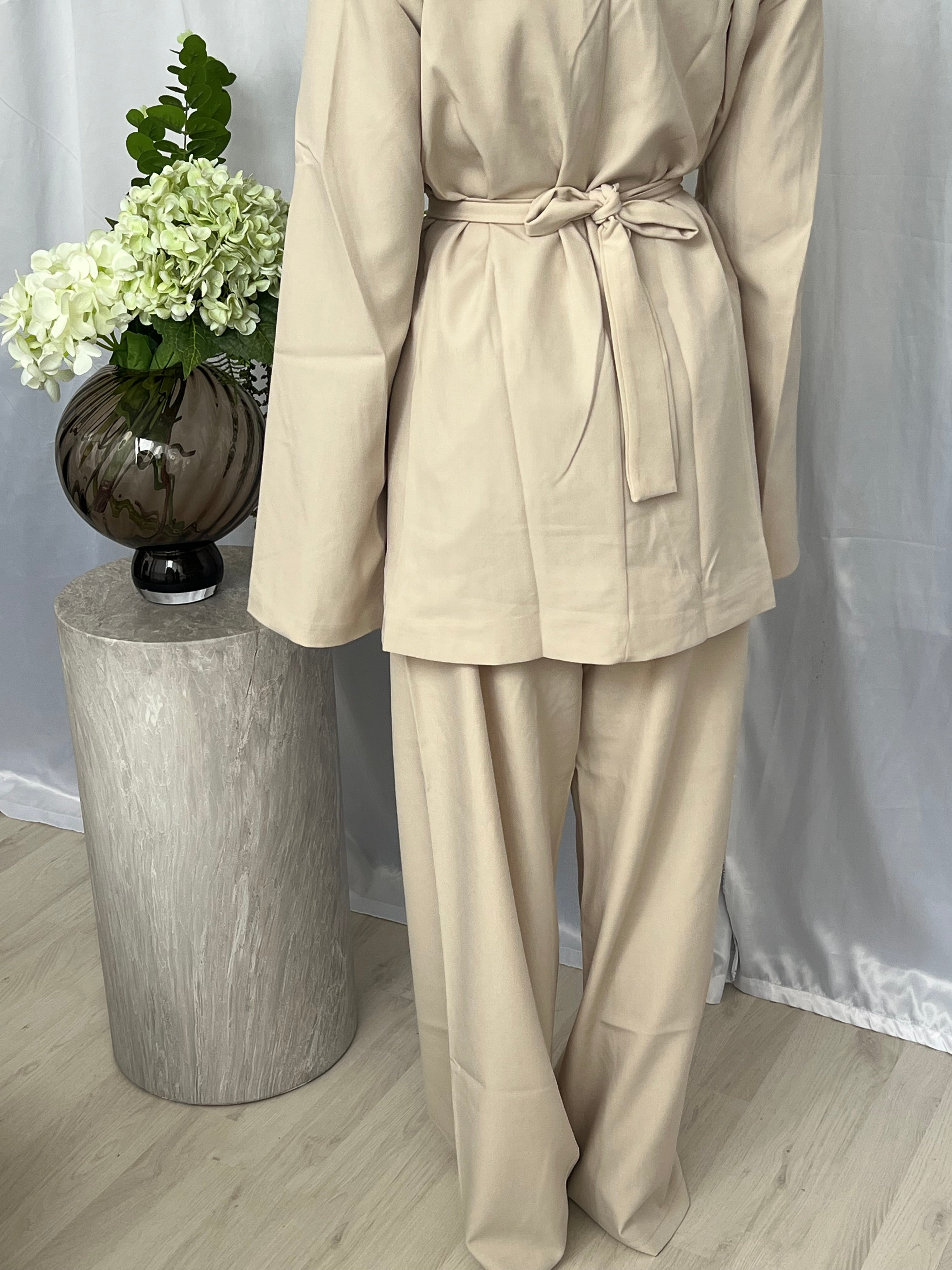 Tailored Blazer set - Cream