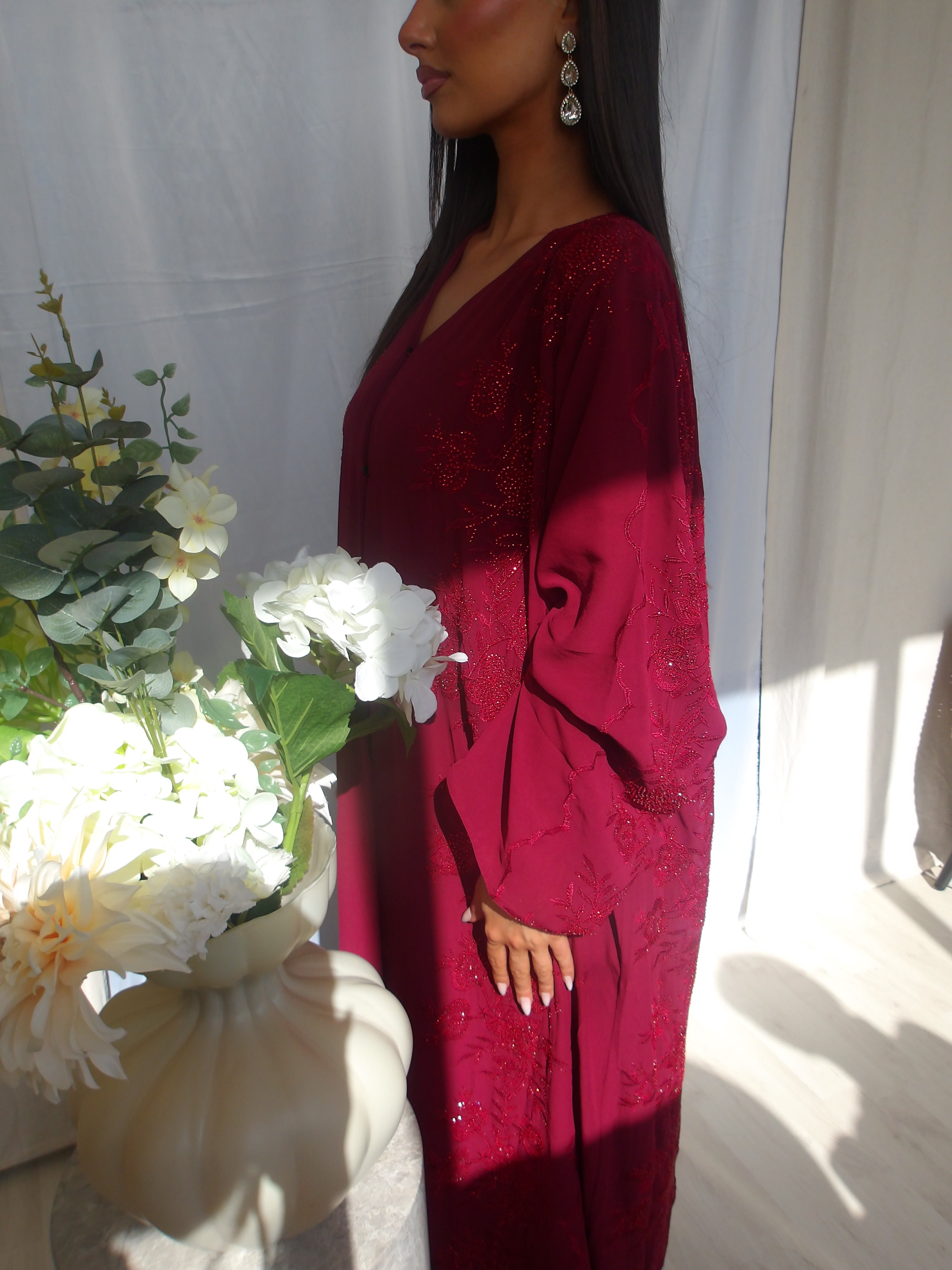 Khadija Embellished Abaya – Bourdeaux