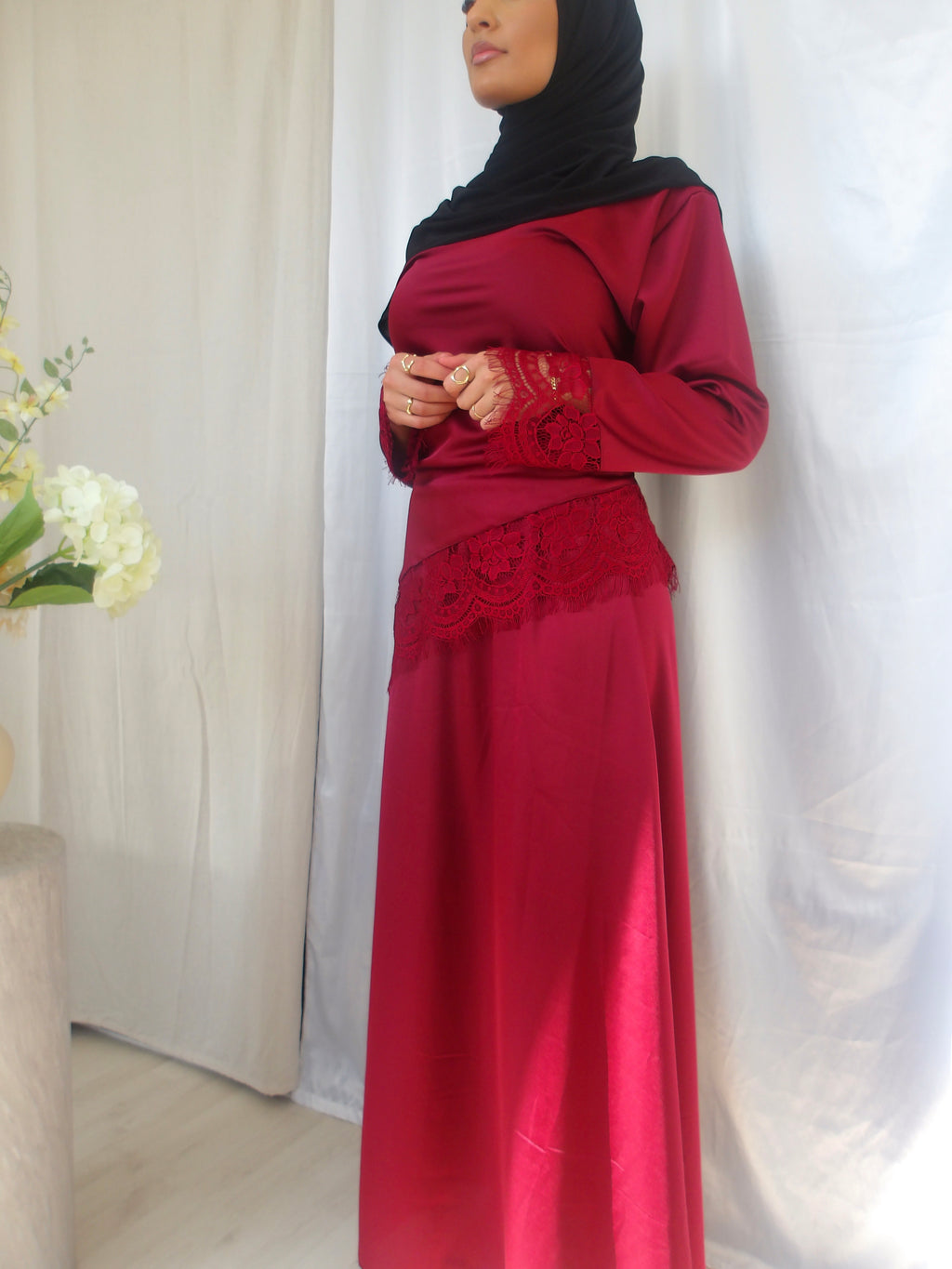 Medina Elegance Set – Ruby Red