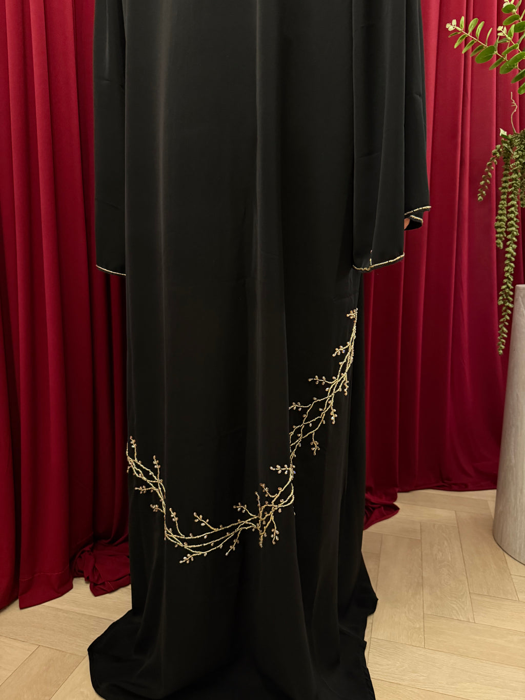 Golden Vine Abaya