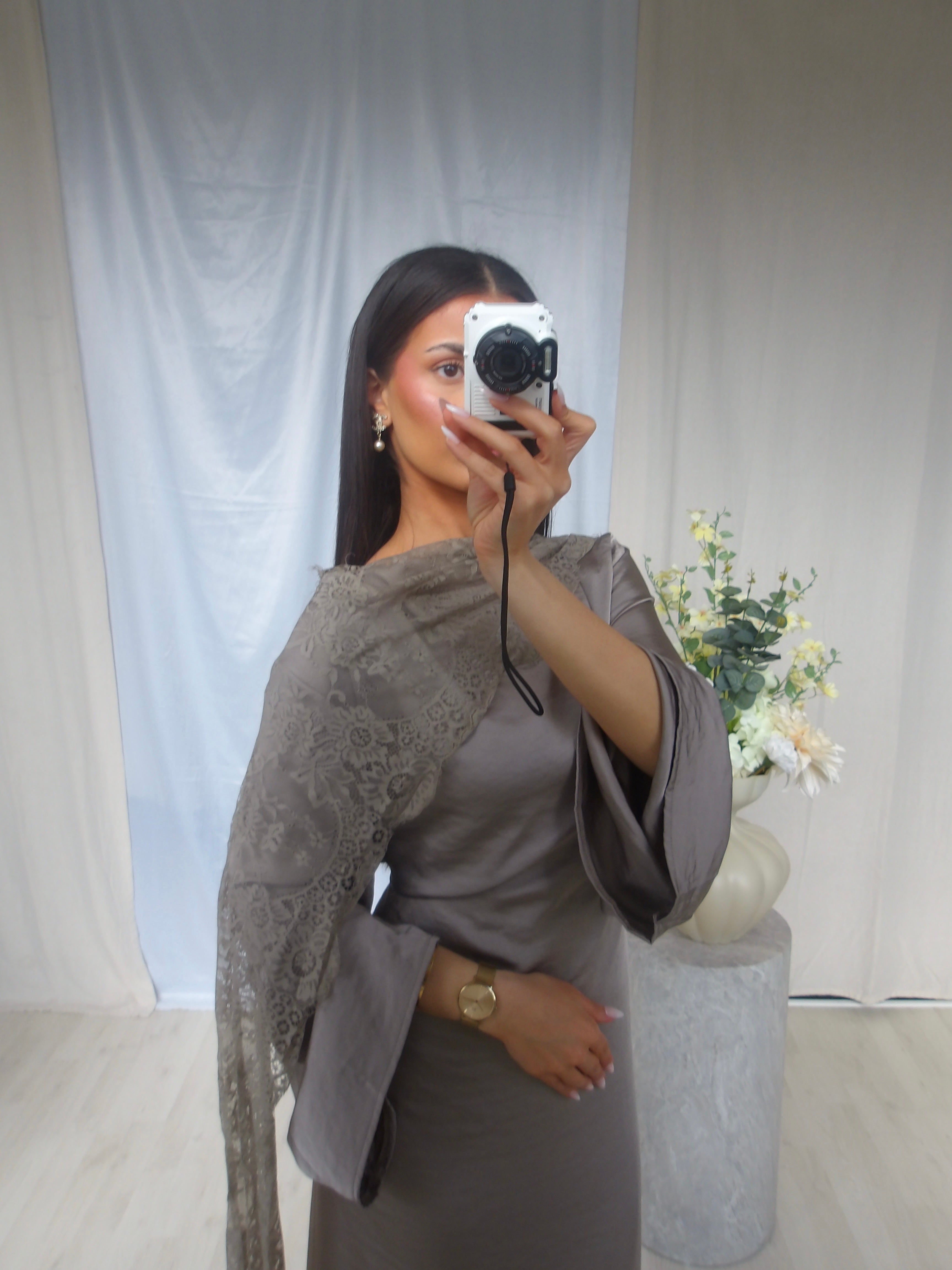 Nada Lace Dress – Taupe