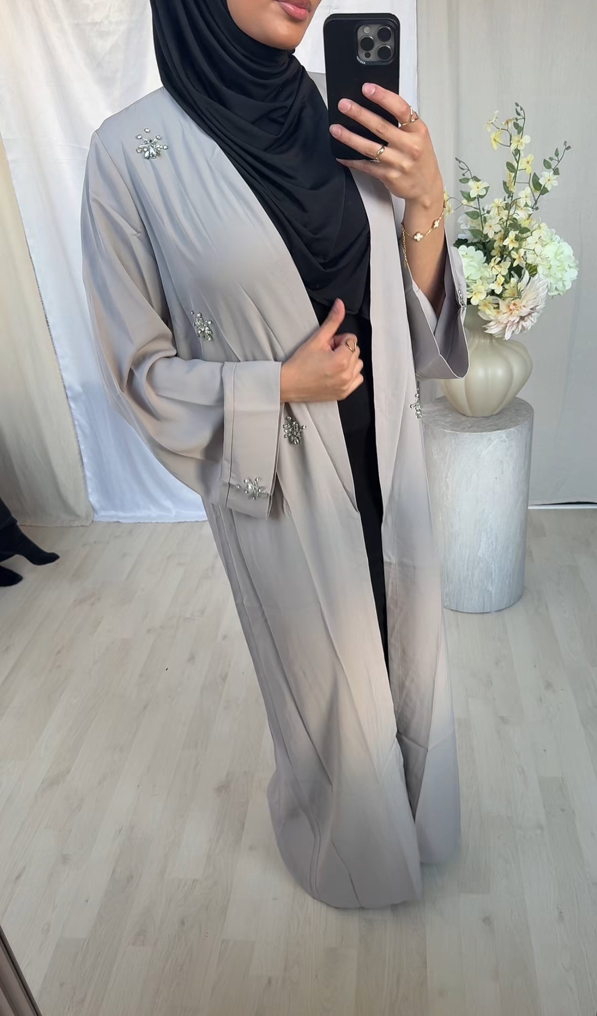 Nashad Crystal Abaya – Grey