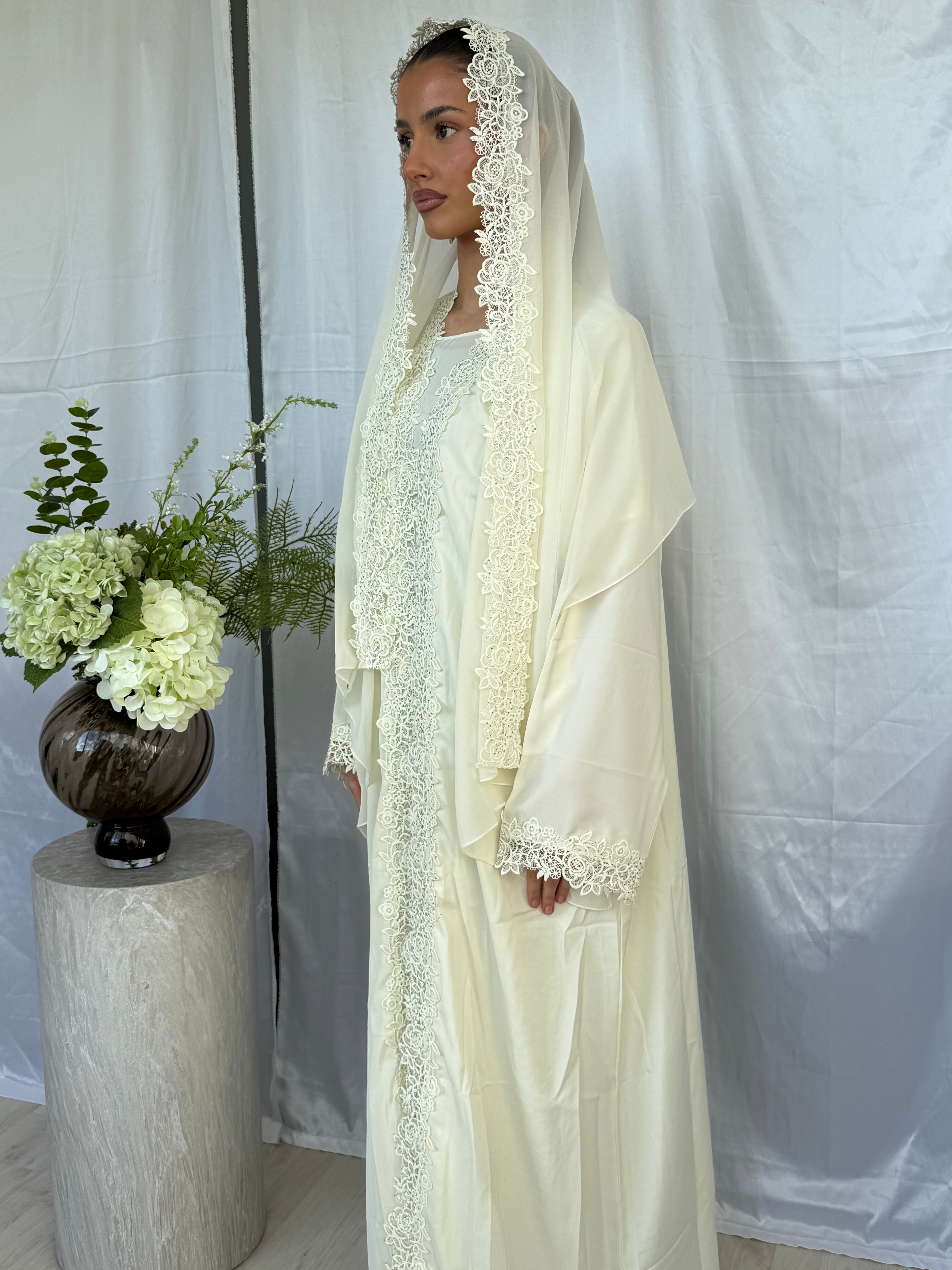 Blossom Abaya - Butteryellow