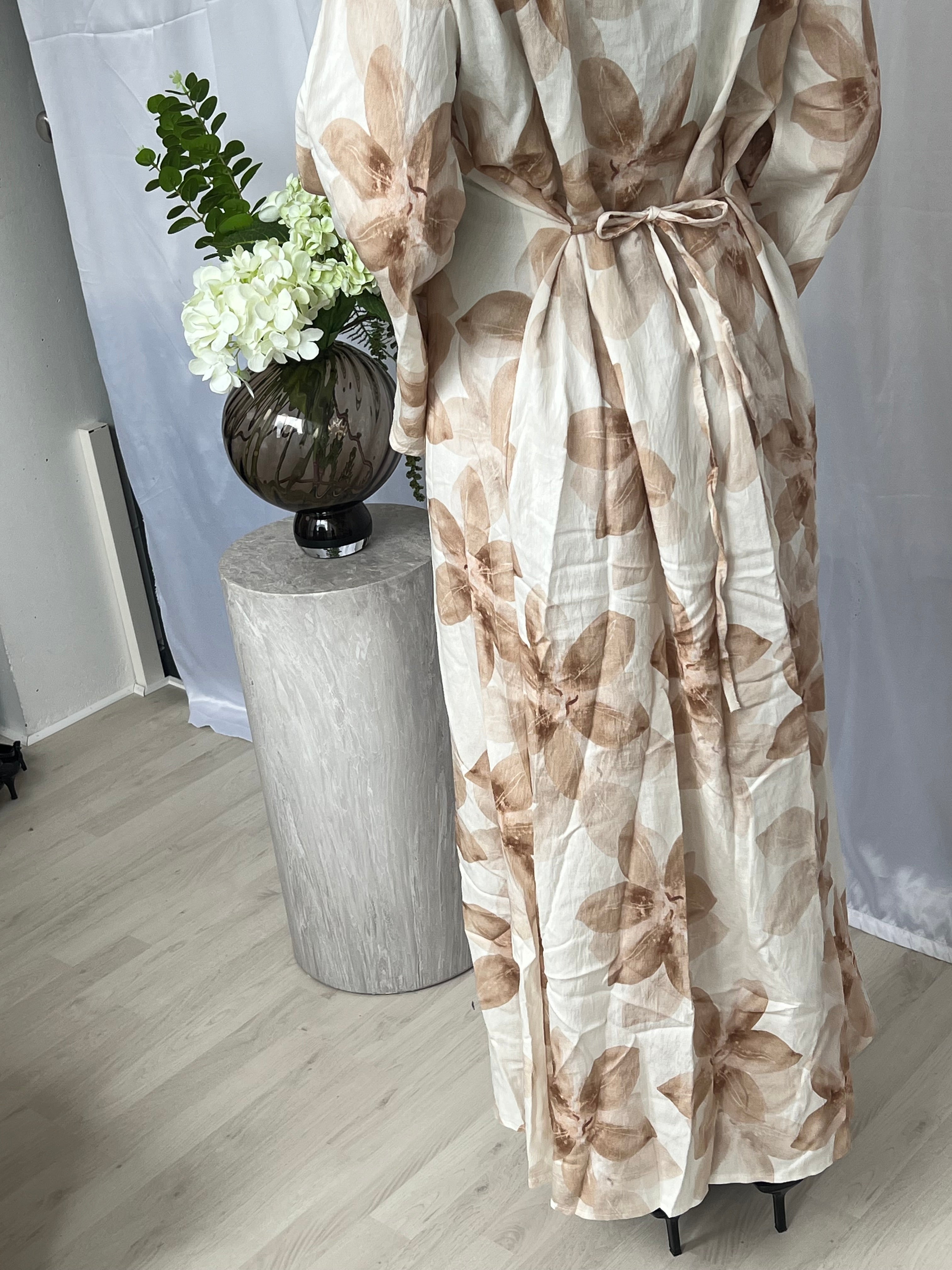 Petal Grace Dress - Nude