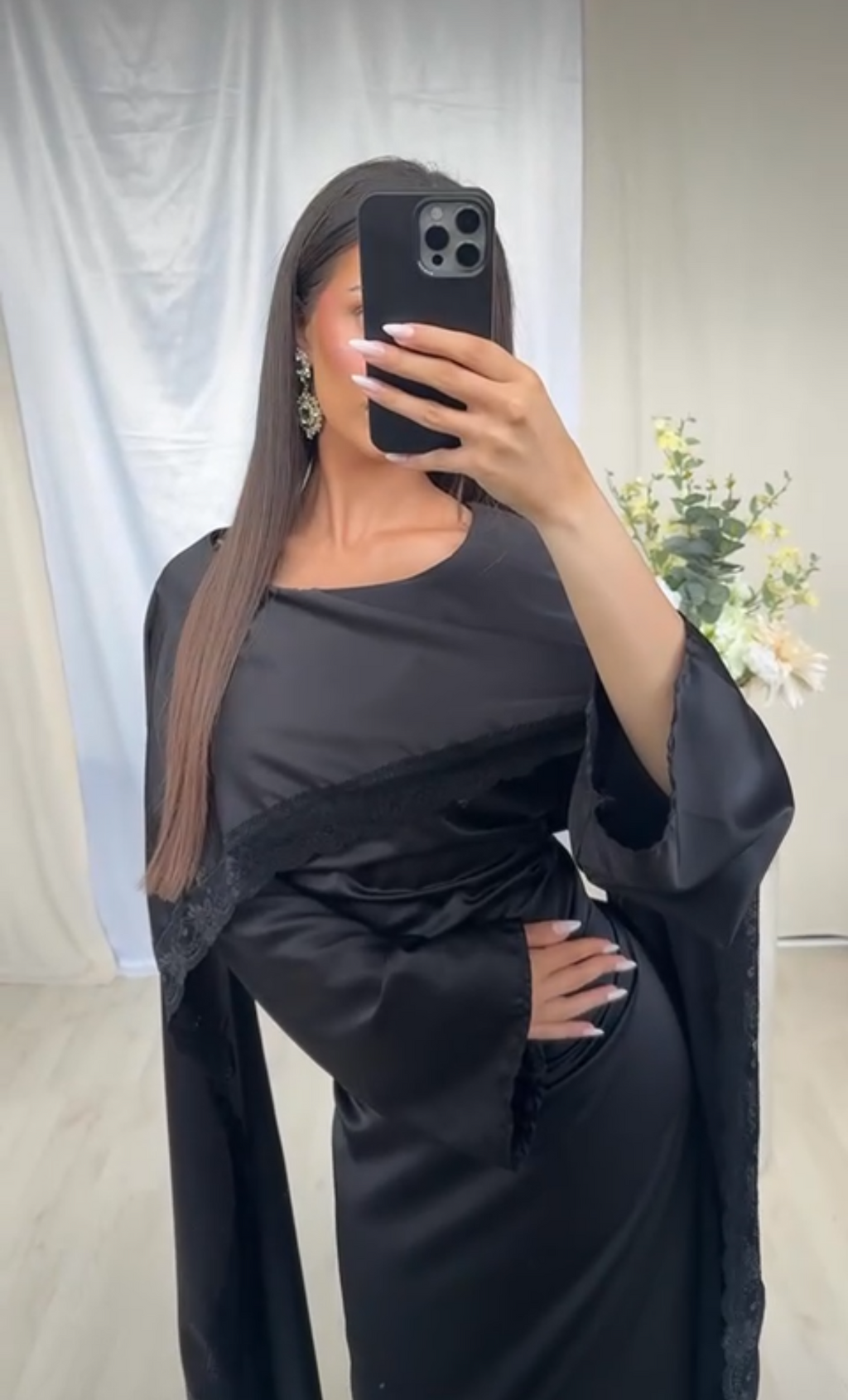 Muna Draped Lace Dress – Noir