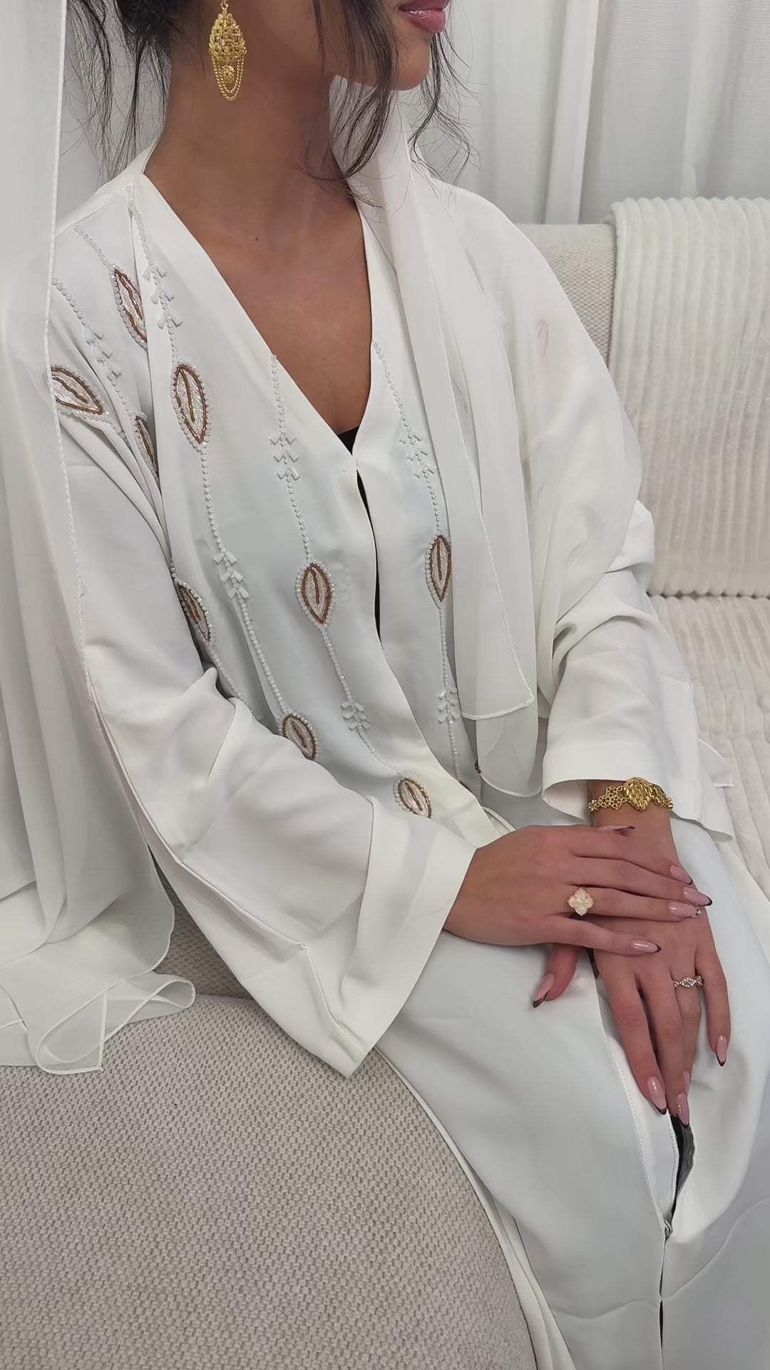 Ivory Glow Abaya