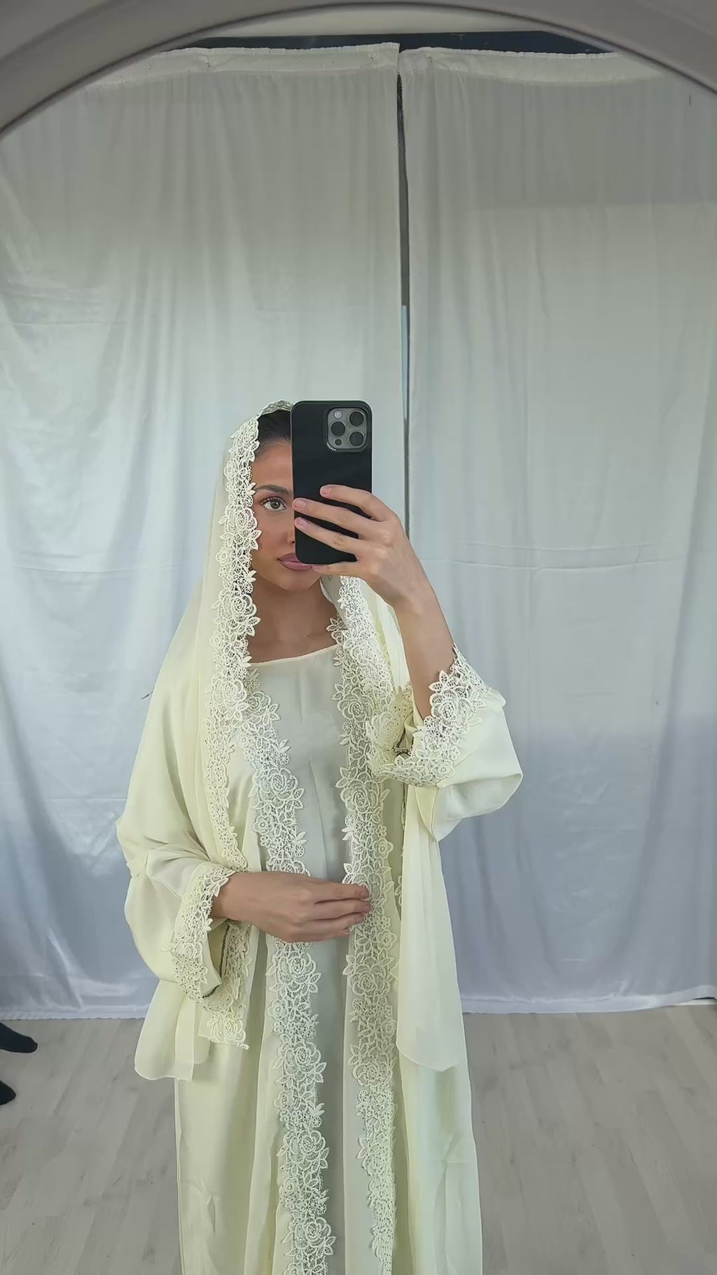Blossom Abaya - Butteryellow